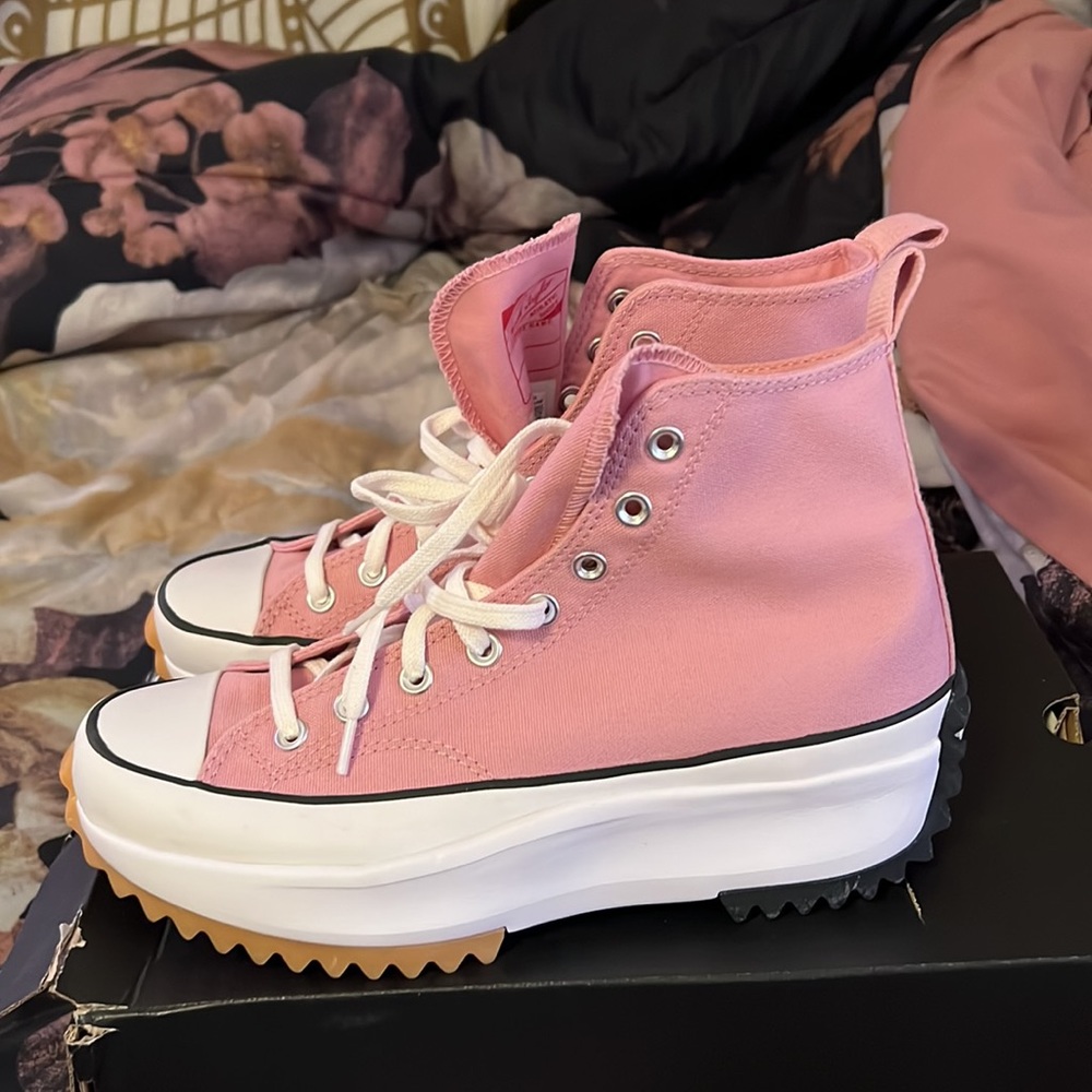 Platform Converse - image 2